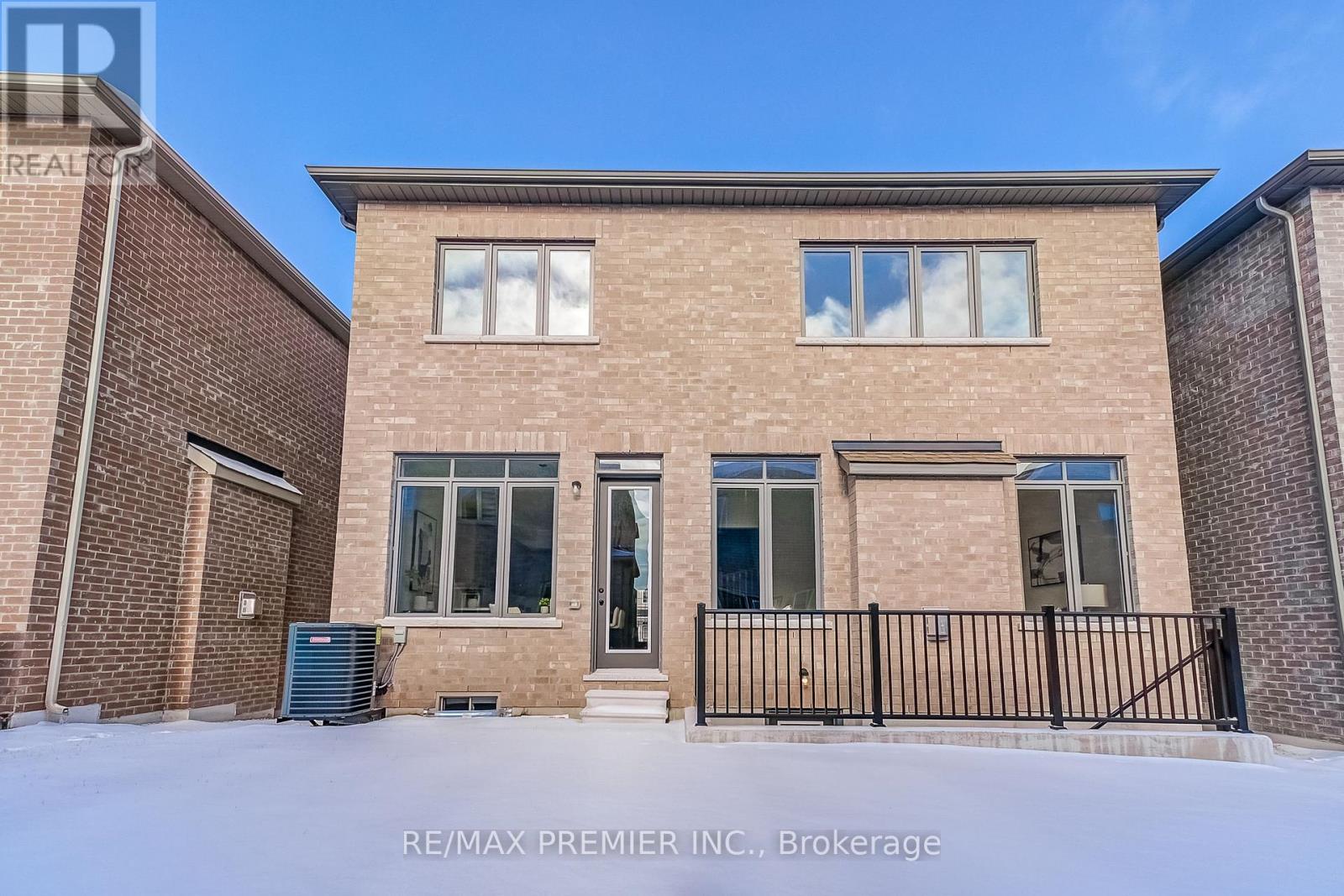 207 Fallharvest Way, Whitchurch-Stouffville, Ontario  L4A 5C2 - Photo 48 - N12843424