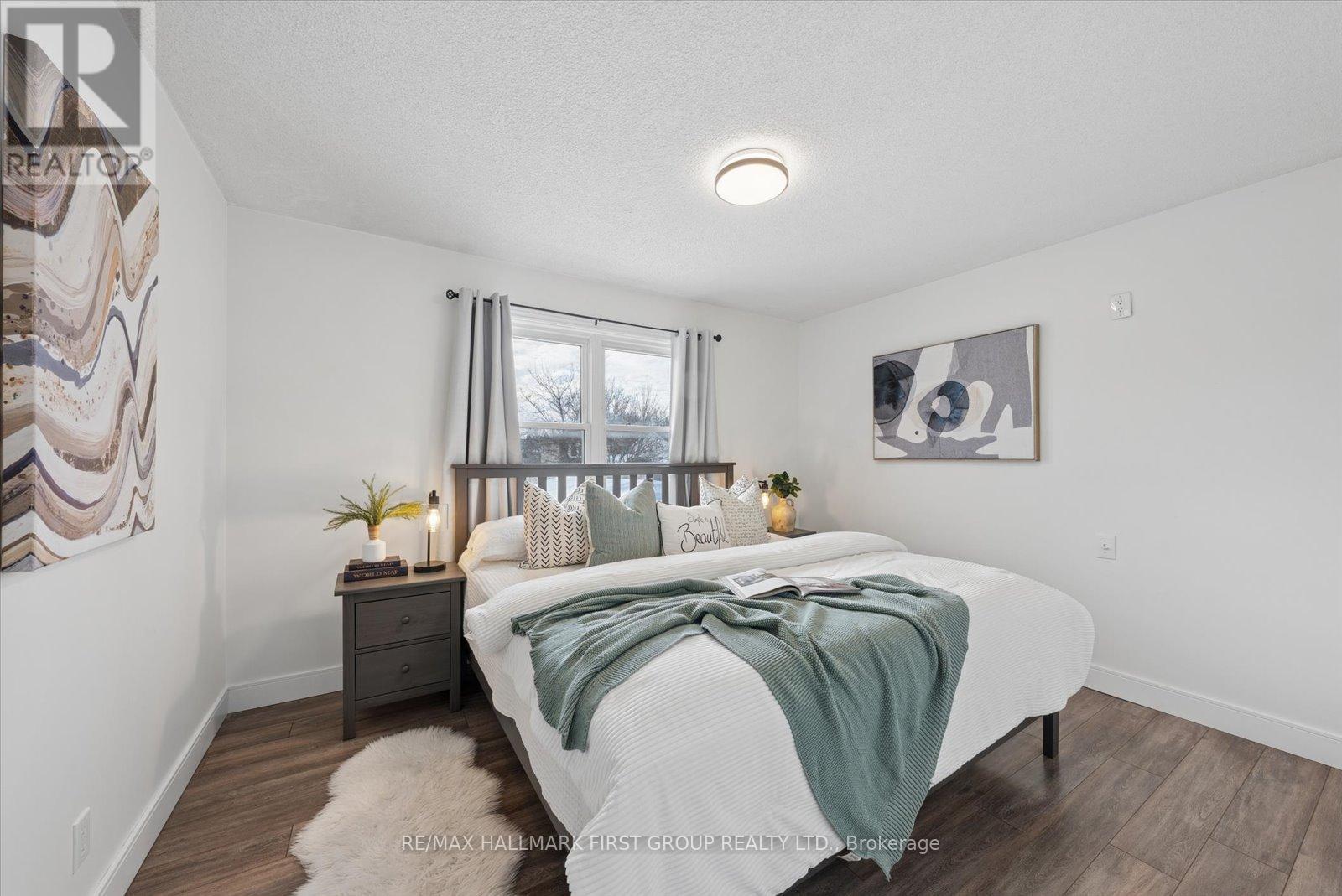 101 Natanya Boulevard, Georgina, Ontario  L4P 3P9 - Photo 21 - N12843432