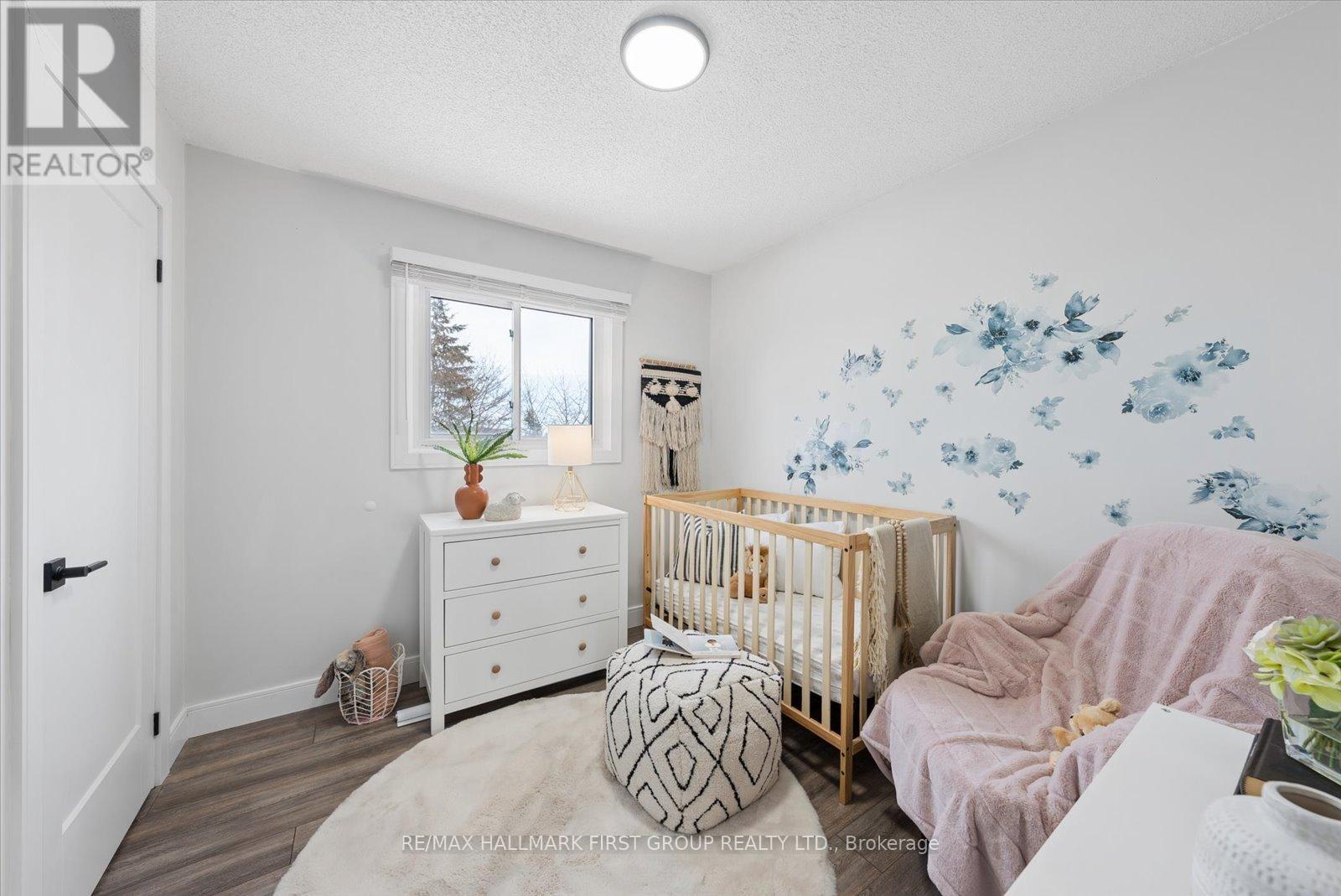 101 Natanya Boulevard, Georgina, Ontario  L4P 3P9 - Photo 25 - N12843432