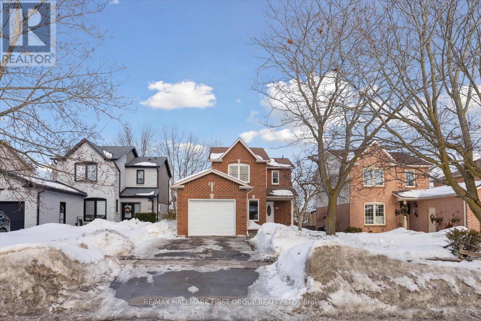 101 Natanya Boulevard, Georgina, Ontario  L4P 3P9 - Photo 3 - N12843432