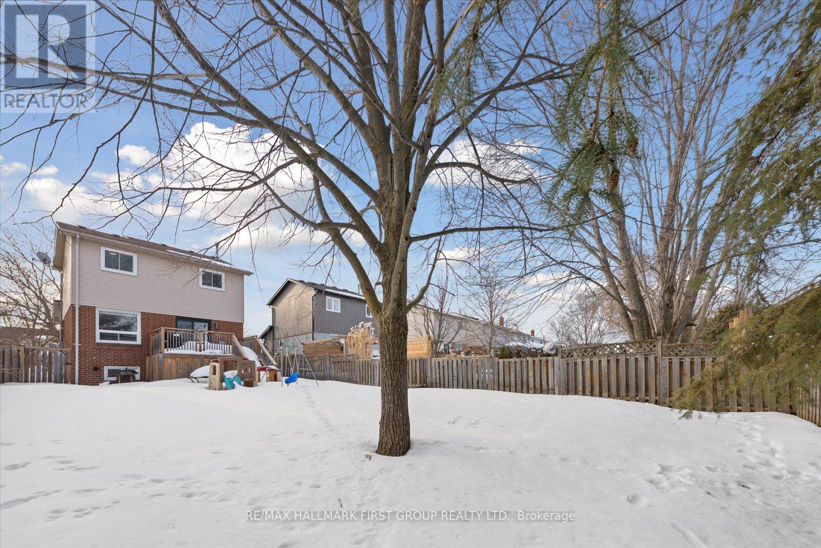 101 Natanya Boulevard, Georgina, Ontario  L4P 3P9 - Photo 39 - N12843432