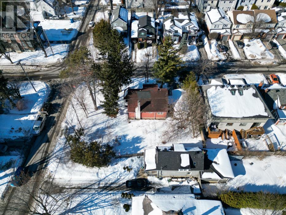 641 Tweedsmuir Avenue, Ottawa, Ontario  K1Z 5P7 - Photo 11 - X12837488