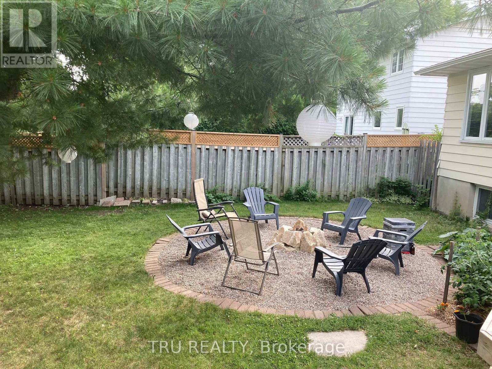 1719 Meadowview Crescent N, Ottawa, Ontario  K1C 1T9 - Photo 34 - X12778252