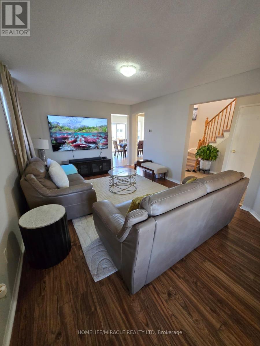 29 Nicholson Drive, Barrie, Ontario  L4N 8L7 - Photo 7 - S12843120