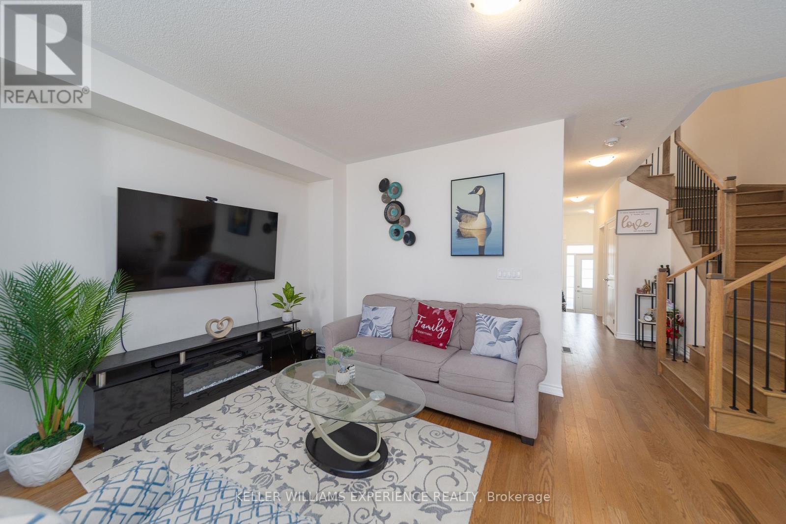 82 Phoenix Boulevard, Barrie, Ontario  L9S 2Z5 - Photo 12 - S12843190