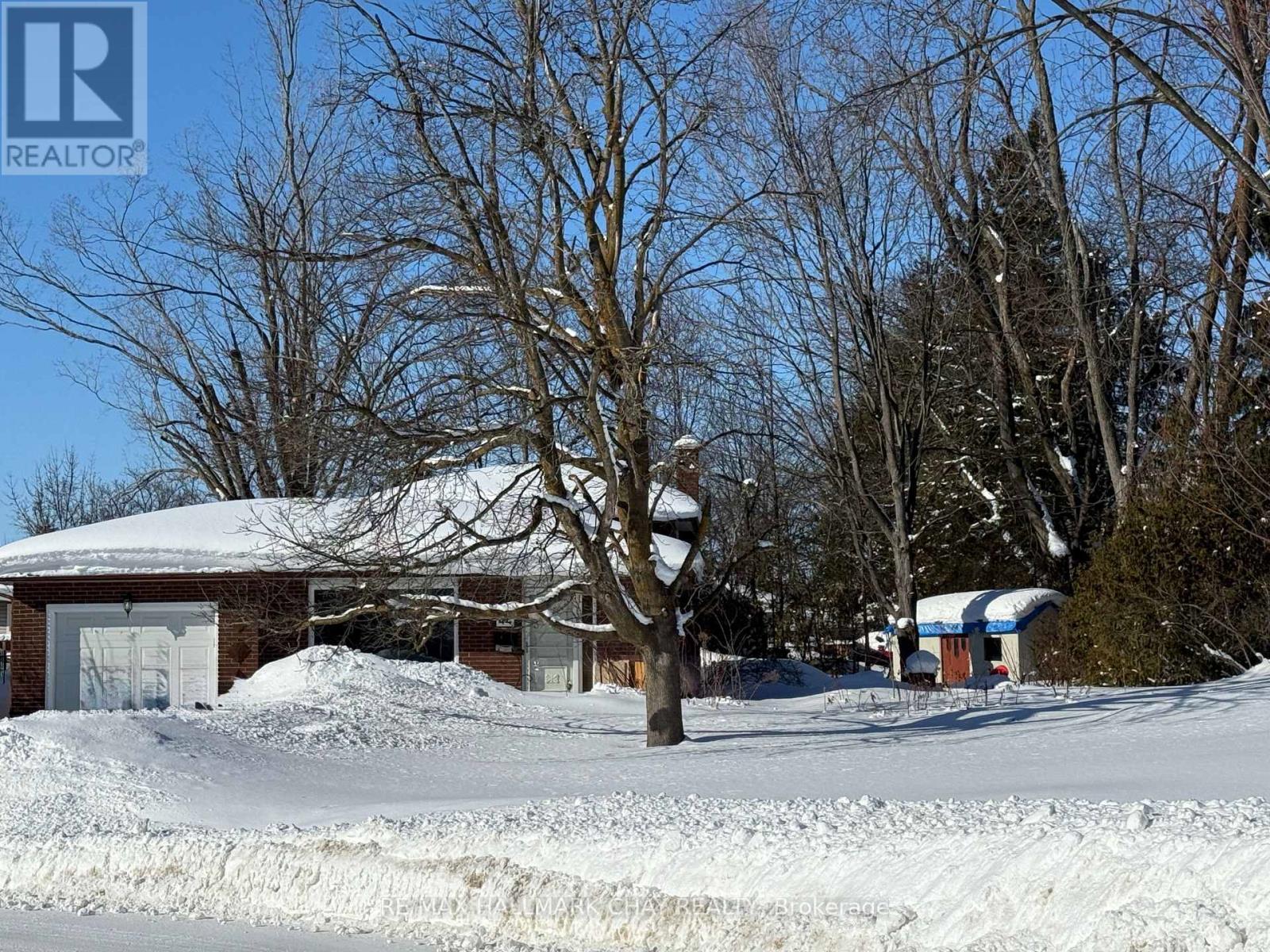 44 BELCOURT AVENUE, barrie (grove east), Ontario