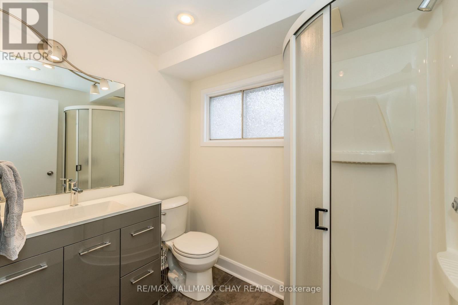 44 Belcourt Avenue, Barrie, Ontario  L4M 4E4 - Photo 29 - S12843428