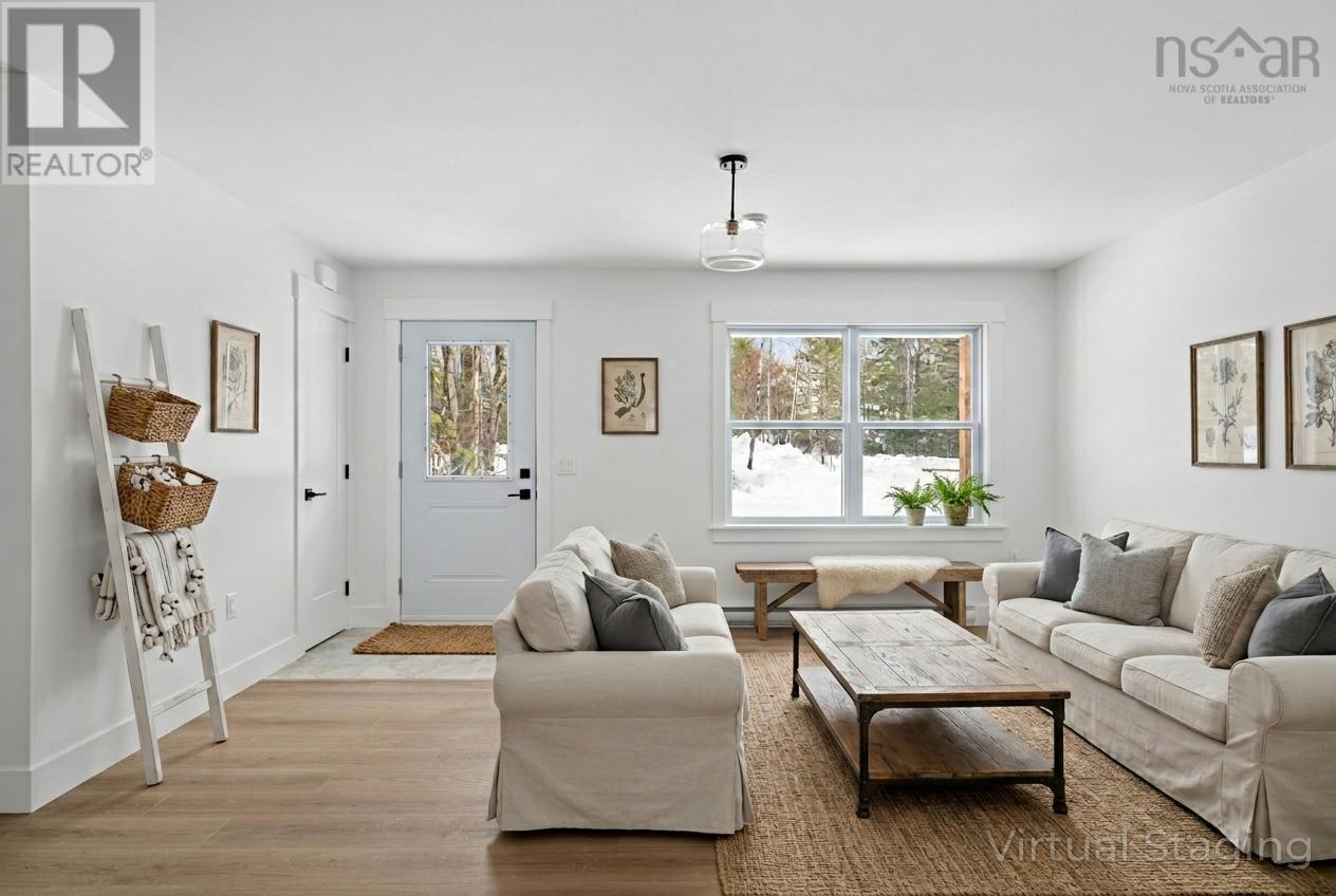 838 East Uniacke Road, East Uniacke, Nova Scotia  B0N 1Z0 - Photo 4 - 202603730