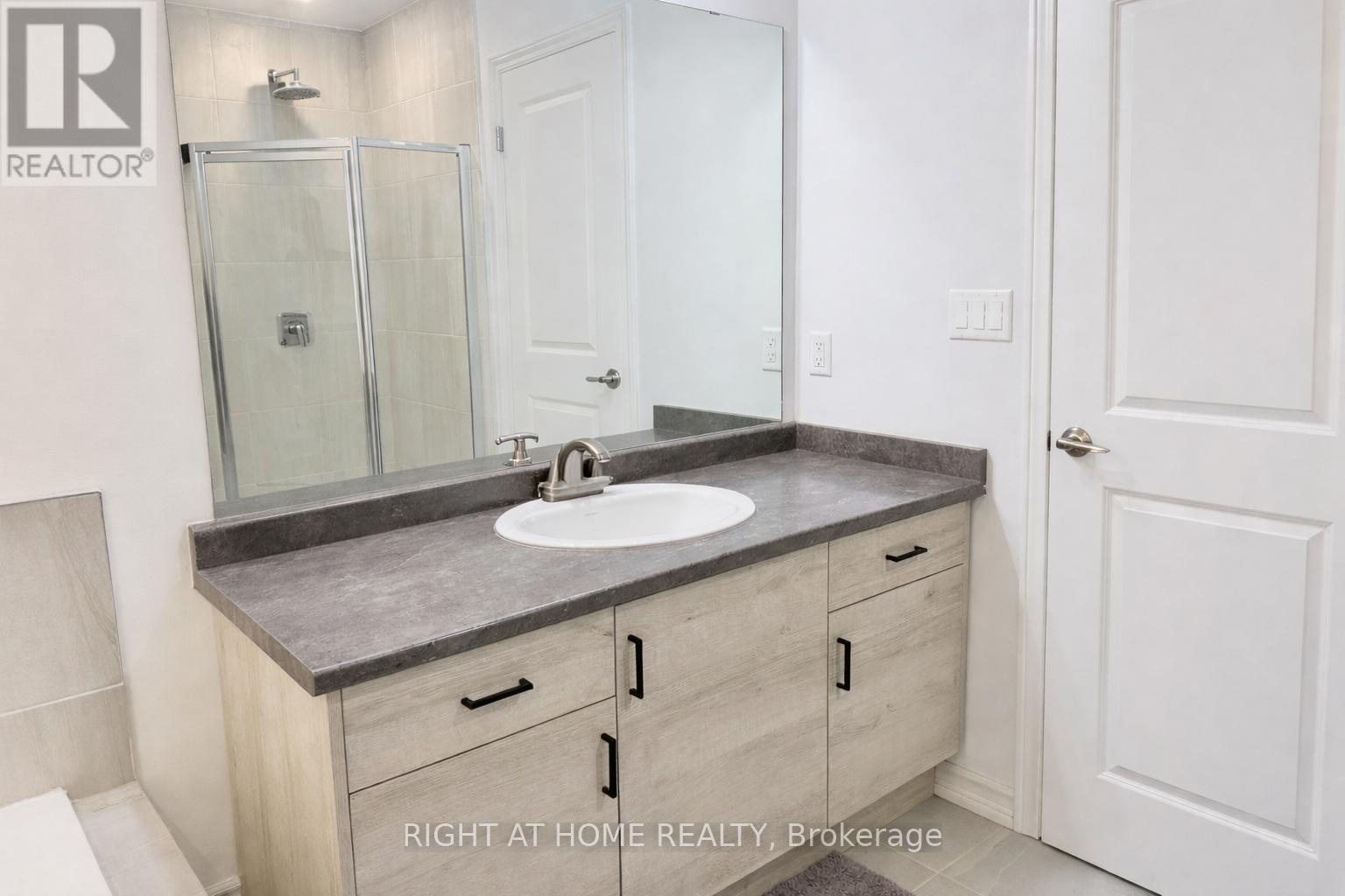 22 - 461 Blackburn Drive, Brantford, Ontario  N3T 0W9 - Photo 27 - X12838358