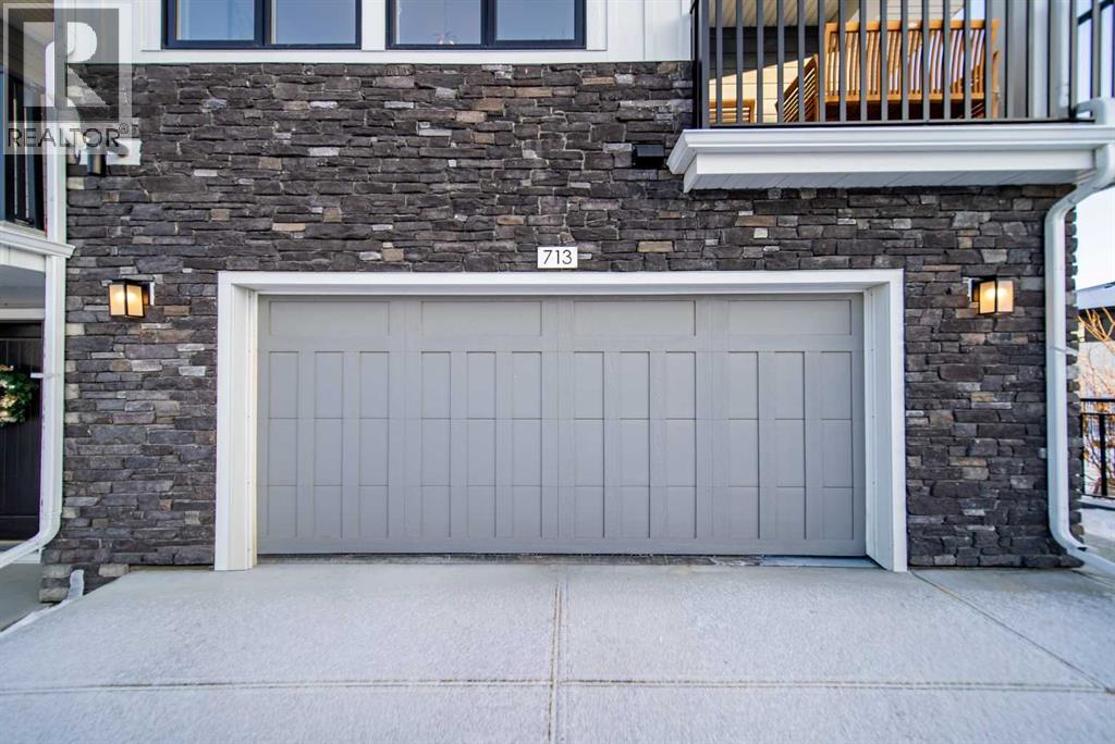 713 Crestridge Common Sw, Calgary, Alberta  T3B 6L6 - Photo 30 - A2276189