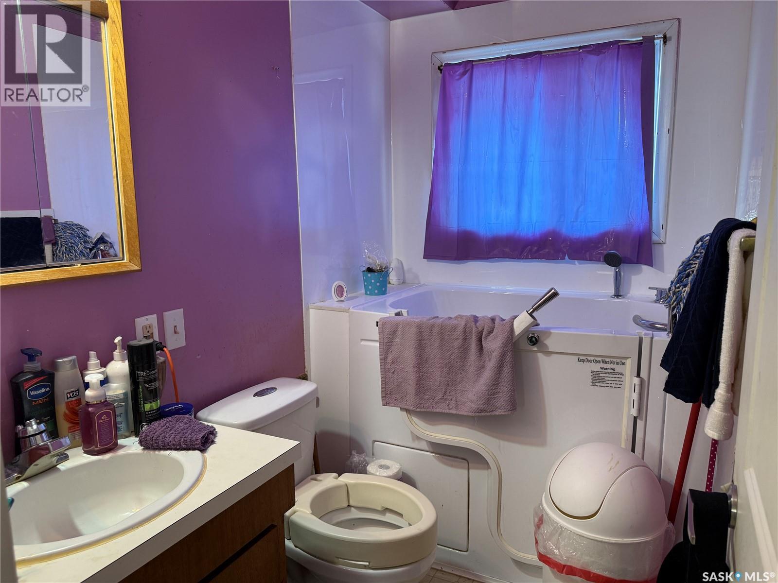 669 Stadacona Street E, Moose Jaw, Saskatchewan  S6H 0K1 - Photo 7 - SK029667