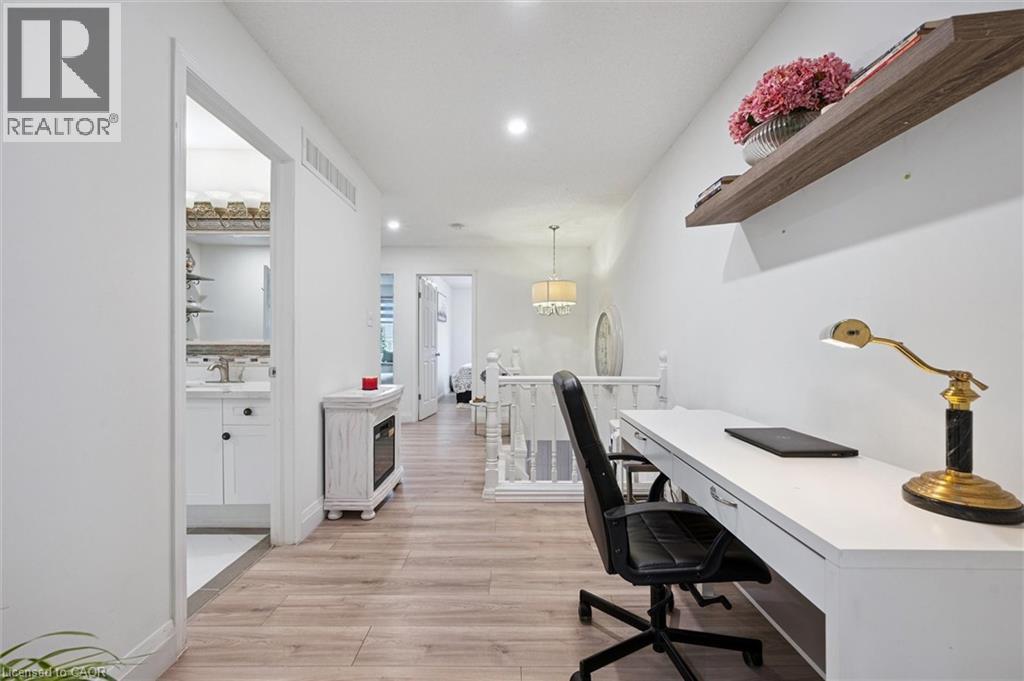 491 Beaumont Crescent, Kitchener, Ontario  N2A 0C4 - Photo 24 - 40809341