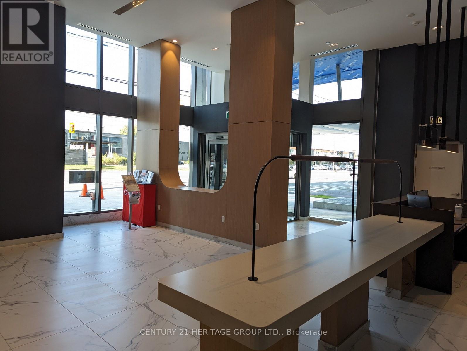 711 - 1195 The Queensway, Toronto, Ontario  M8Z 0H1 - Photo 2 - W12843108