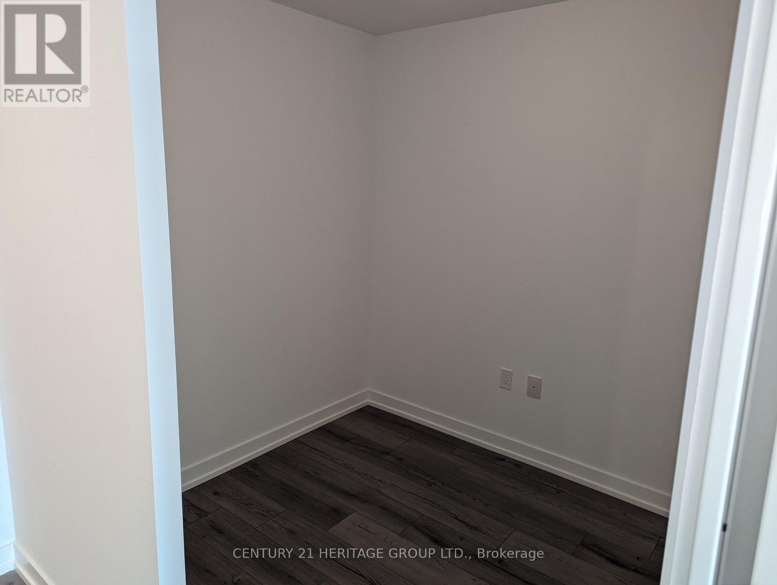 711 - 1195 The Queensway, Toronto, Ontario  M8Z 0H1 - Photo 4 - W12843108