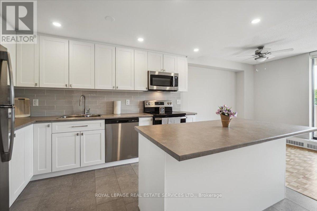 207 - 60 Park Avenue, Halton Hills, Ontario  L7G 4Y9 - Photo 11 - W12843114