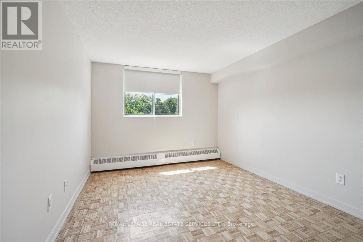 207 - 60 Park Avenue, Halton Hills, Ontario  L7G 4Y9 - Photo 17 - W12843114