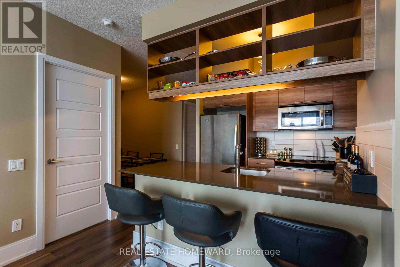 1810 - 15 Viking Lane, Toronto, Ontario  M9B 0A4 - Photo 10 - W12843132