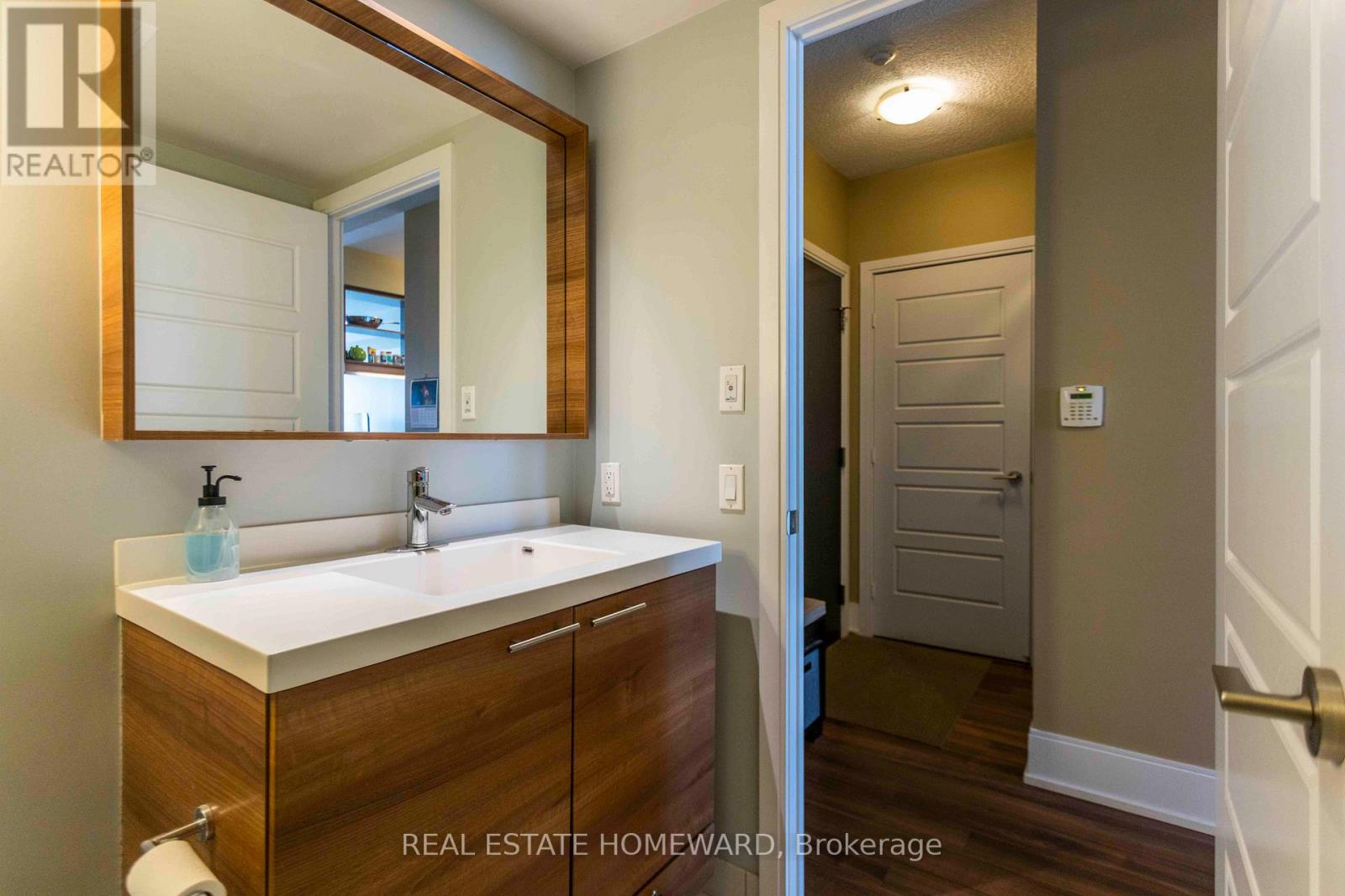 1810 - 15 Viking Lane, Toronto, Ontario  M9B 0A4 - Photo 18 - W12843132