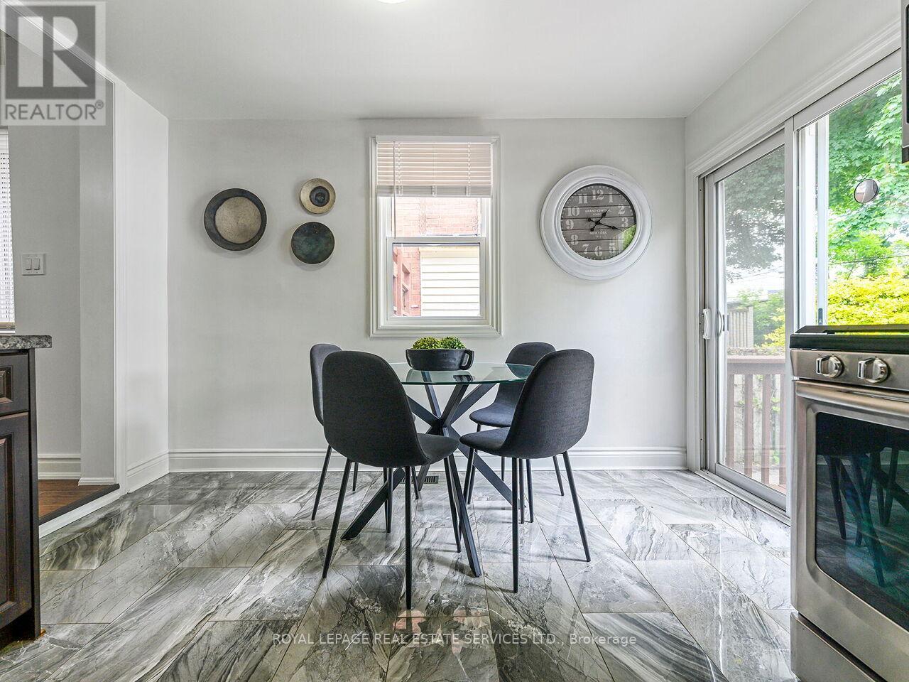 135 Bernice Crescent, Toronto, Ontario  M6N 1X3 - Photo 15 - W12843148