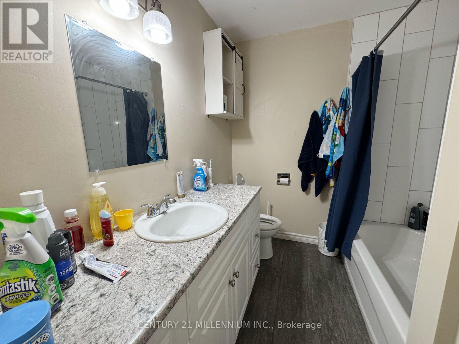 79a Dawson Road, Orangeville, Ontario  L9W 2W4 - Photo 7 - W12843168