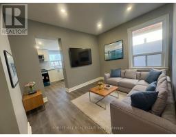 32 EARLSCOURT AVENUE, Toronto, Ontario