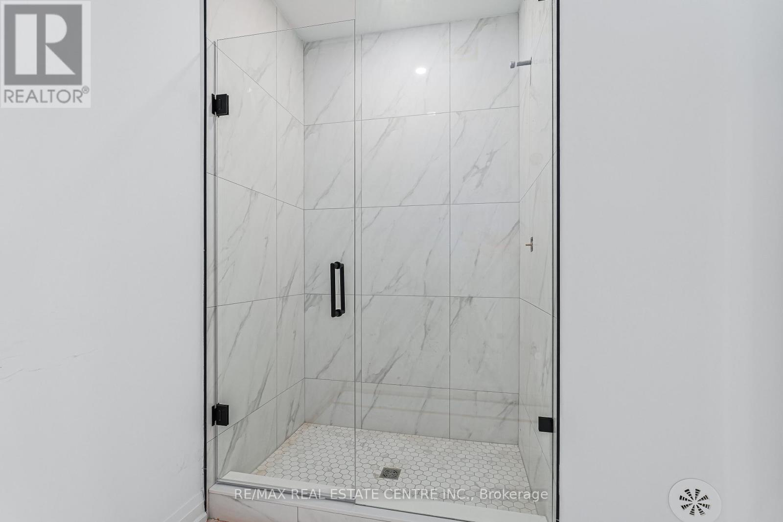 19 James Street, Halton Hills, Ontario  L7G 2H2 - Photo 35 - W12843236