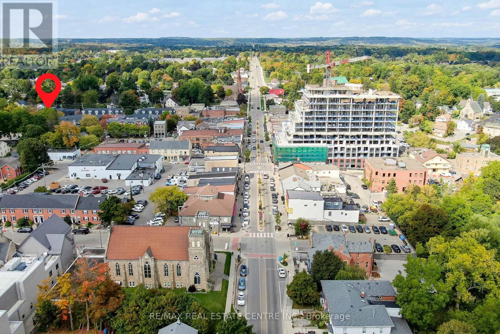 19 James Street, Halton Hills, Ontario  L7G 2H2 - Photo 4 - W12843236