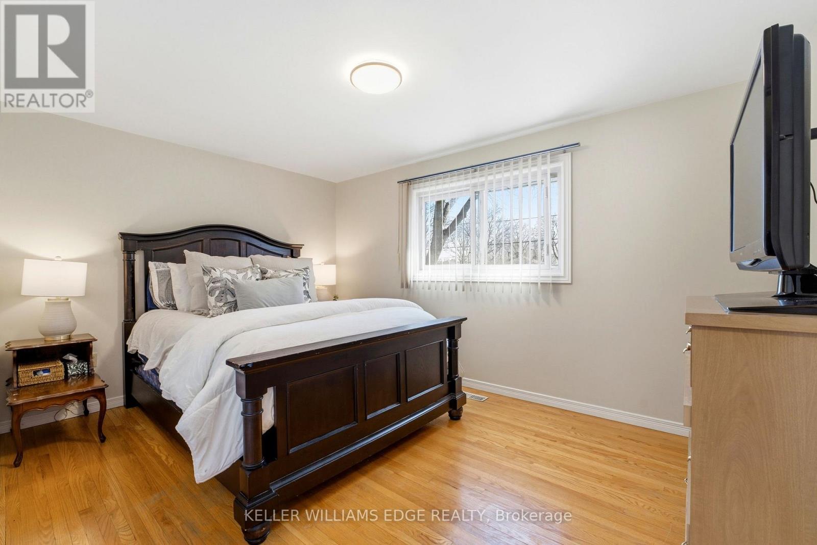 2426 Tait Avenue, Burlington, Ontario  L7P 1H1 - Photo 13 - W12843276