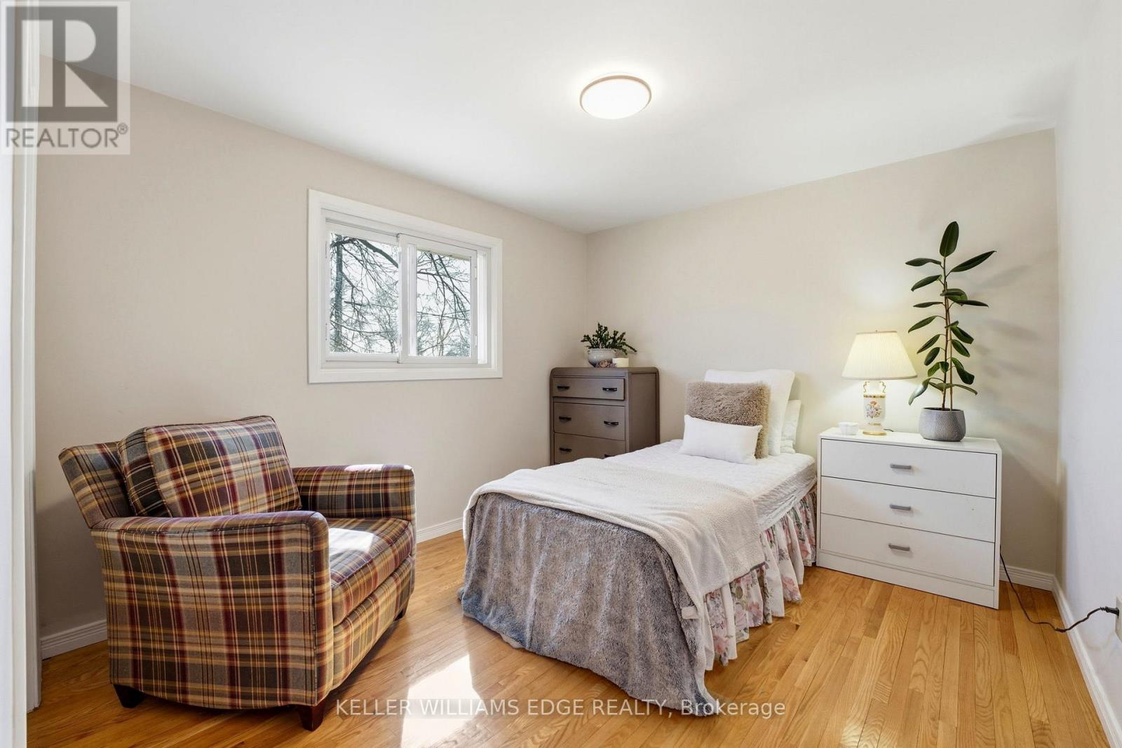 2426 Tait Avenue, Burlington, Ontario  L7P 1H1 - Photo 15 - W12843276