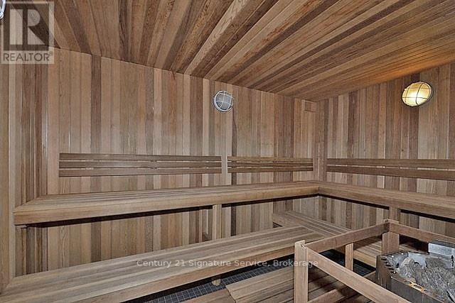 1606 - 223 Webb Drive, Mississauga, Ontario  L5B 0E8 - Photo 25 - W12843312