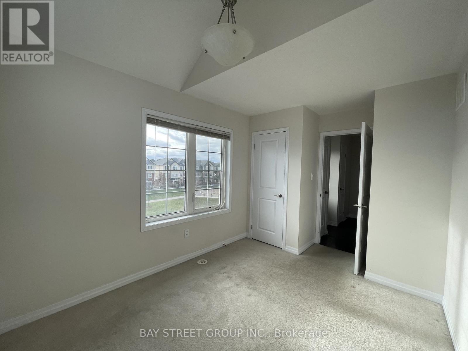 3067 Cashmere Gardens, Oakville, Ontario  L6M 0V2 - Photo 13 - W12843318