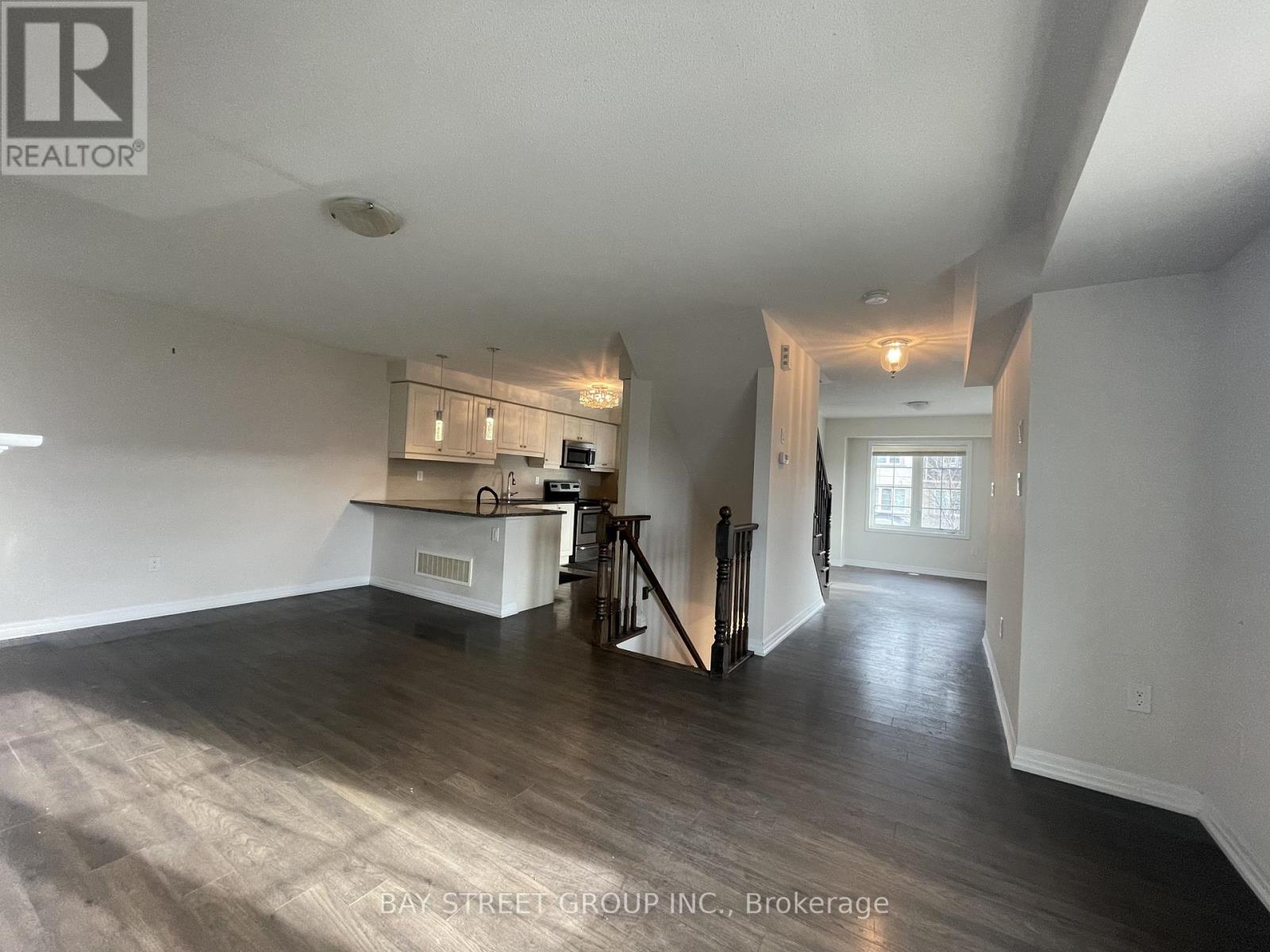 3067 Cashmere Gardens, Oakville, Ontario  L6M 0V2 - Photo 5 - W12843318