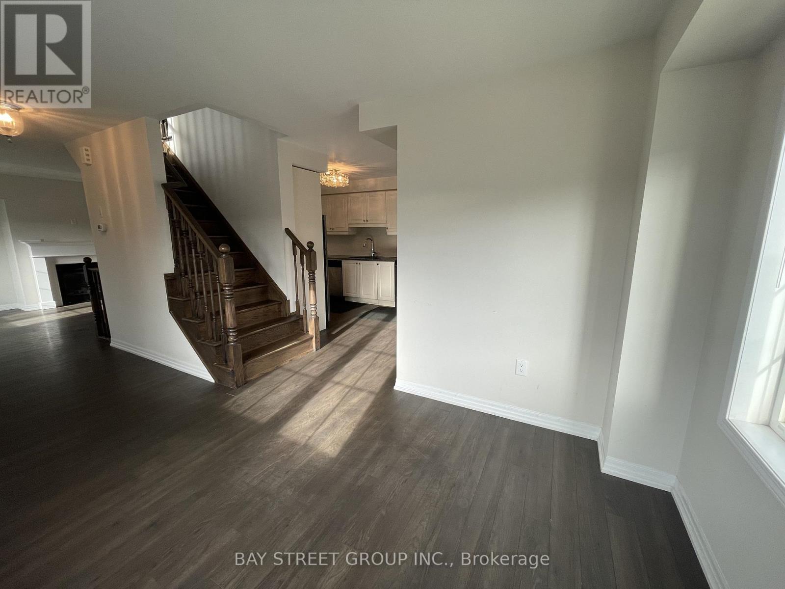 3067 Cashmere Gardens, Oakville, Ontario  L6M 0V2 - Photo 7 - W12843318