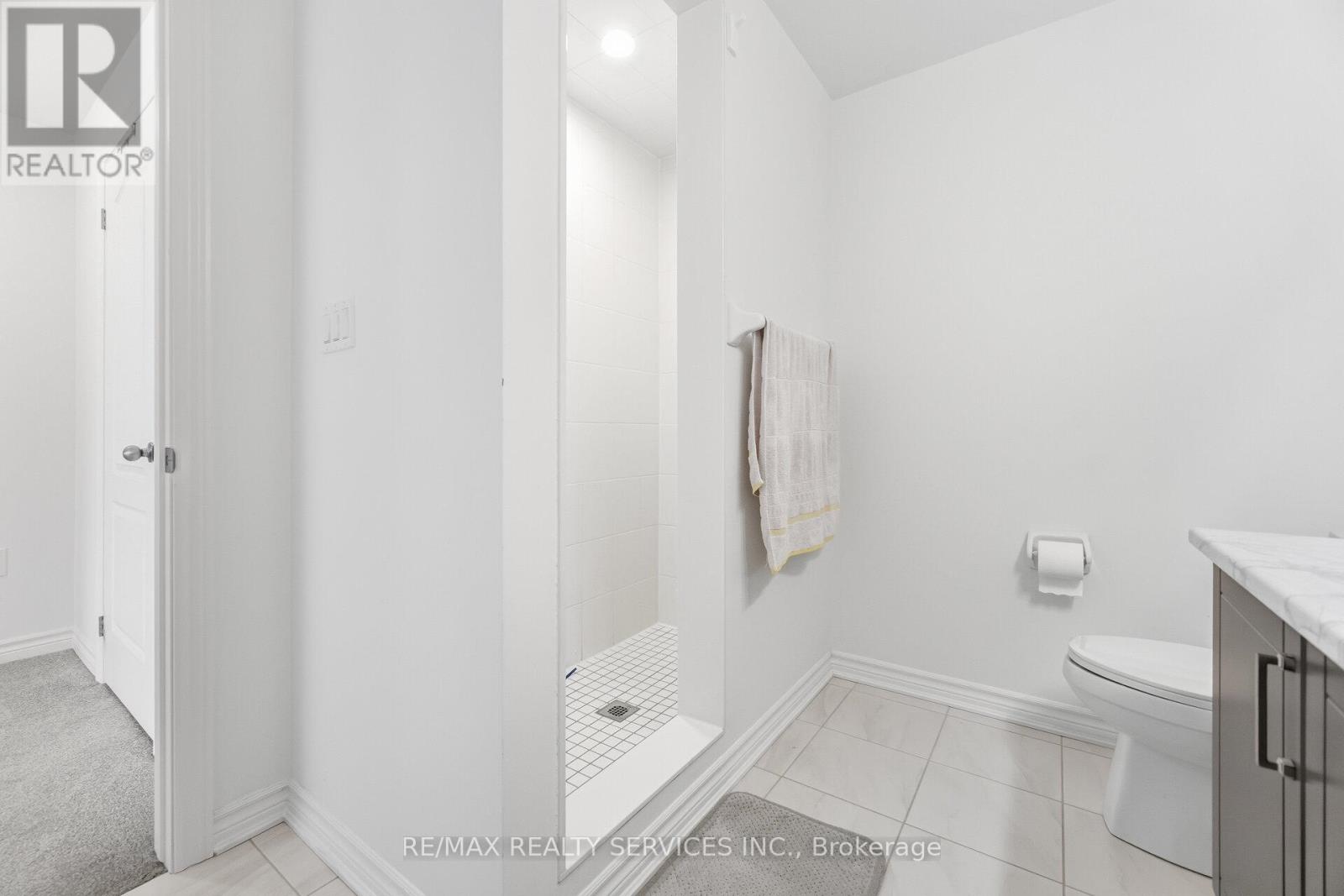 435 Dougall Avenue, Caledon, Ontario  L7C 4L5 - Photo 28 - W12843320