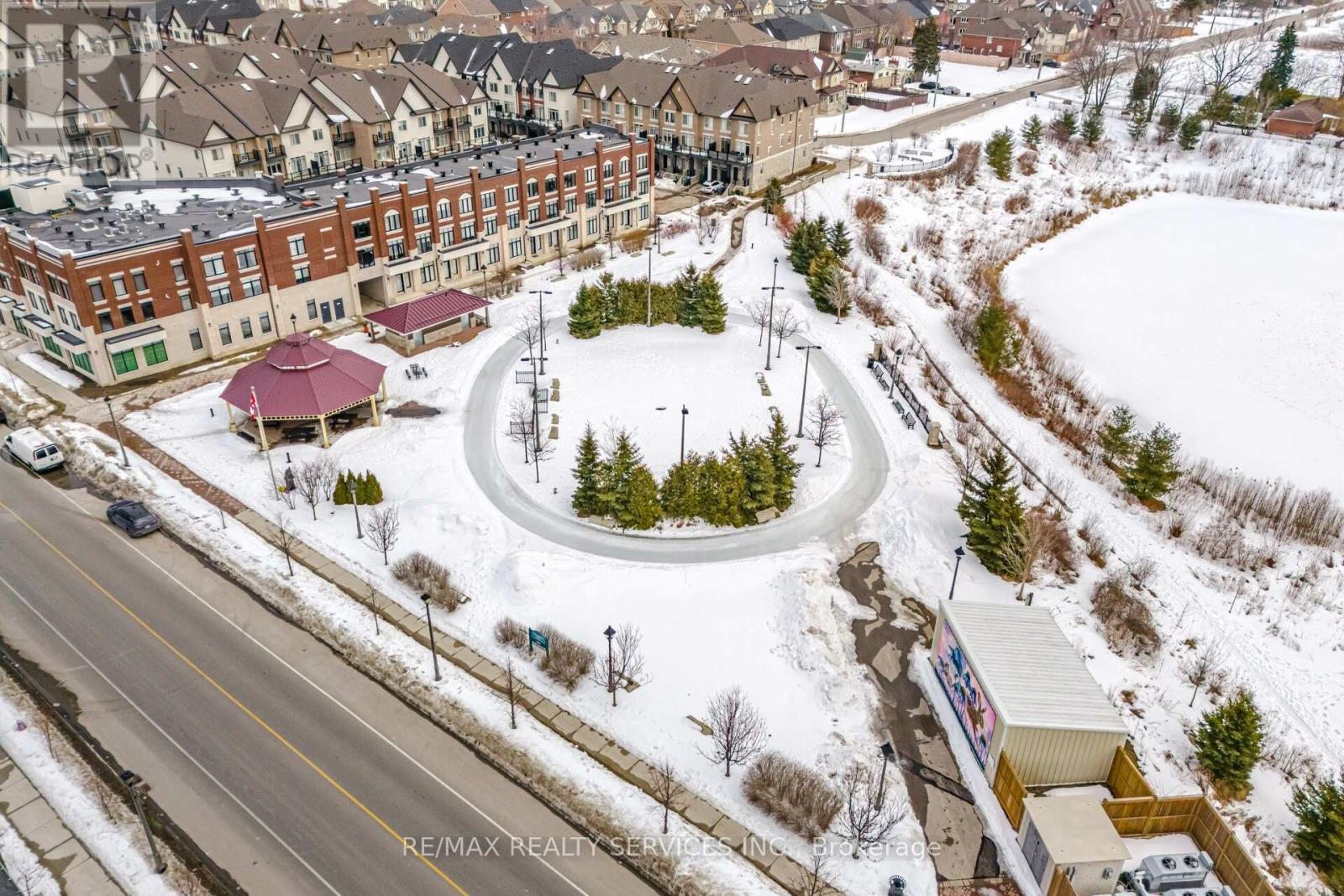 435 Dougall Avenue, Caledon, Ontario  L7C 4L5 - Photo 44 - W12843320