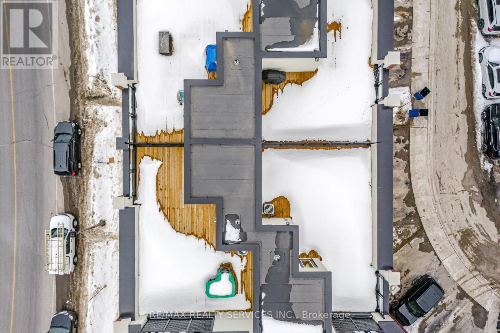 435 Dougall Avenue, Caledon, Ontario  L7C 4L5 - Photo 8 - W12843320