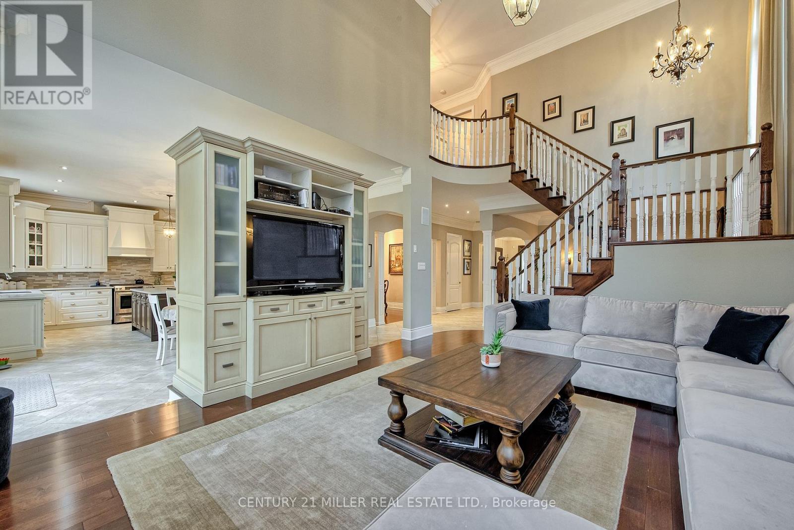 2334 Rideau Drive, Oakville, Ontario  L6H 7R6 - Photo 17 - W12843322