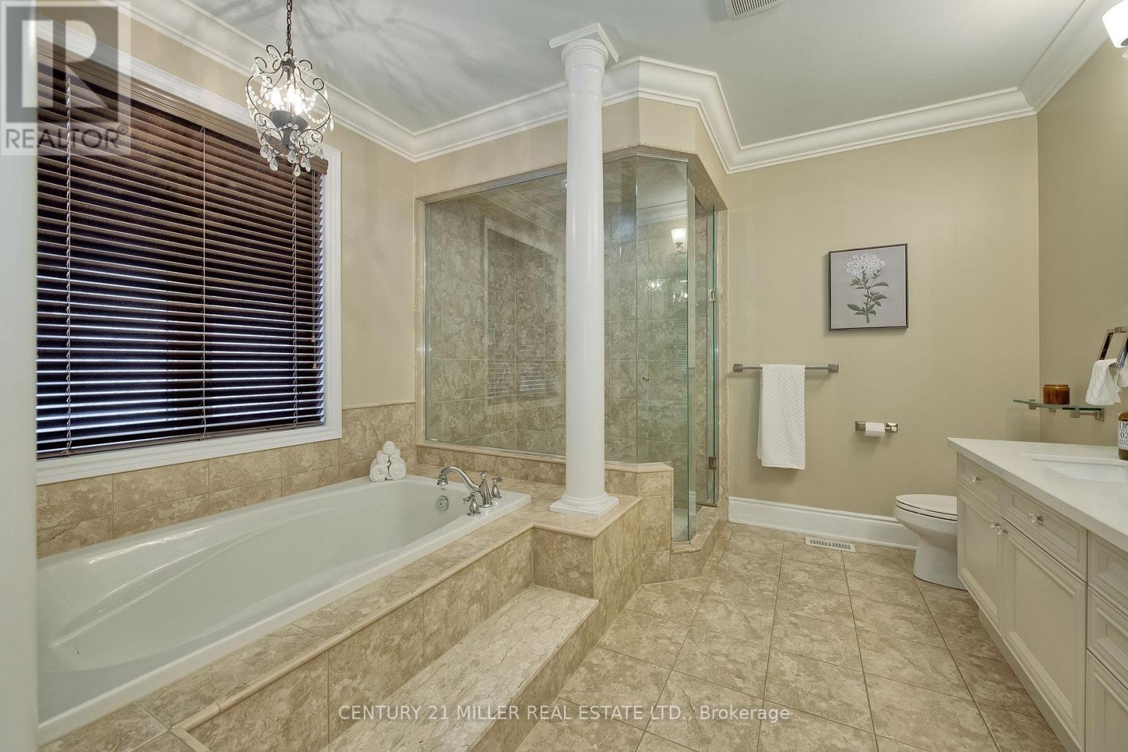 2334 Rideau Drive, Oakville, Ontario  L6H 7R6 - Photo 23 - W12843322