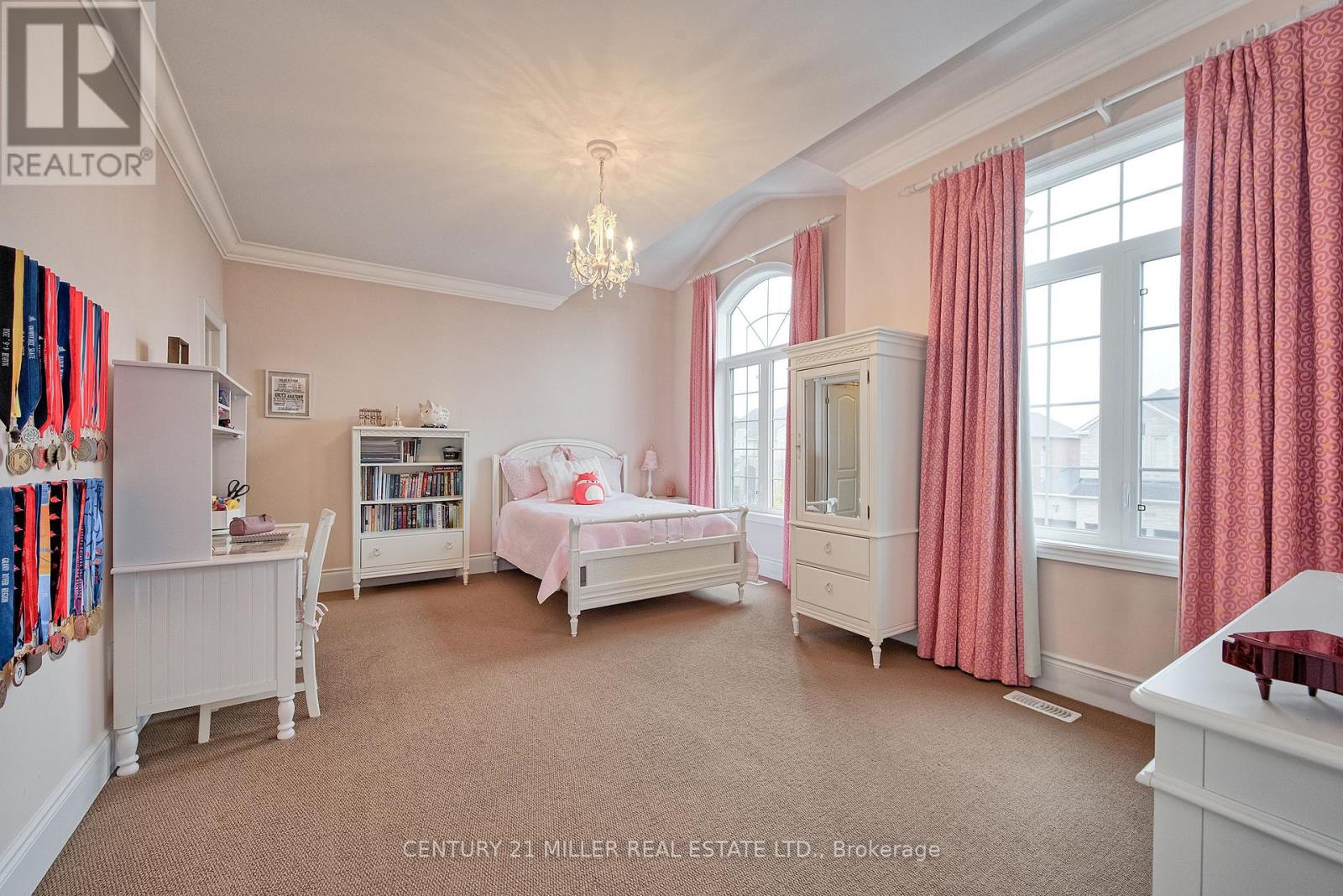 2334 Rideau Drive, Oakville, Ontario  L6H 7R6 - Photo 25 - W12843322