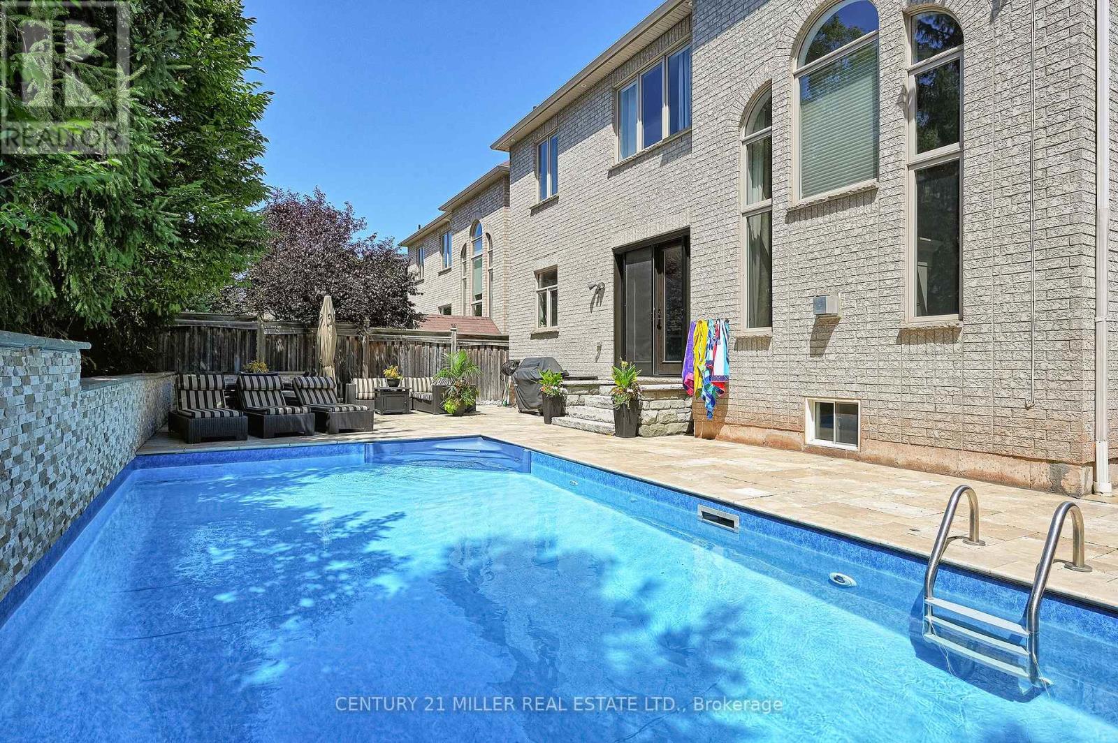 2334 Rideau Drive, Oakville, Ontario  L6H 7R6 - Photo 30 - W12843322