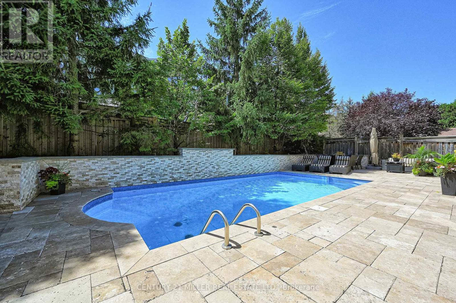 2334 Rideau Drive, Oakville, Ontario  L6H 7R6 - Photo 31 - W12843322