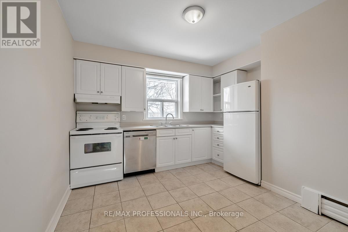 Unit 6 - 32 Heman Street, Toronto, Ontario  M8V 1X5 - Photo 7 - W12843398