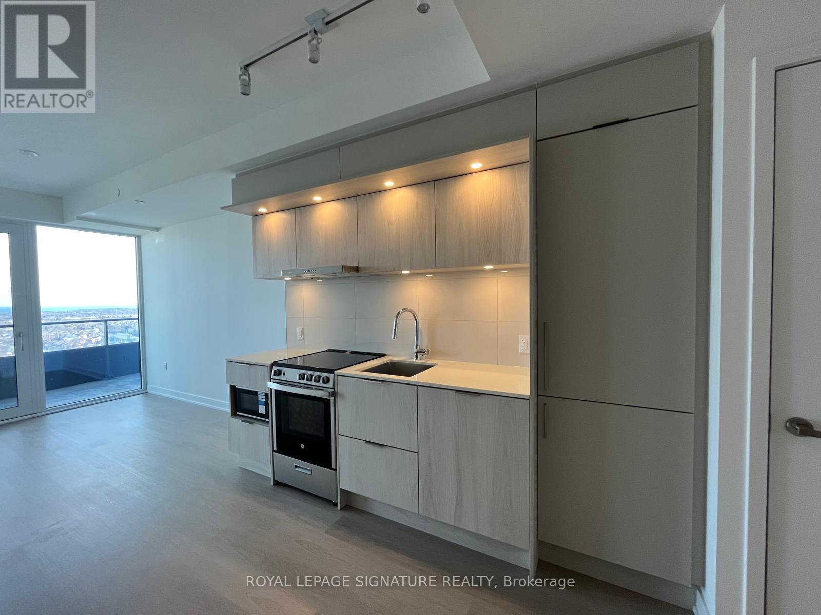 1508 - 448 BURNHAMTHORPE ROAD W, Mississauga, Ontario