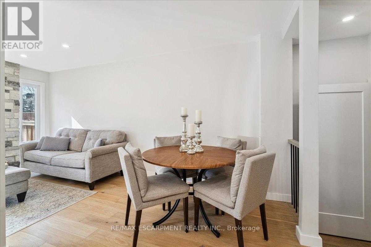 5474 Palmerston Crescent, Mississauga, Ontario  L5M 5Z8 - Photo 18 - W12843478