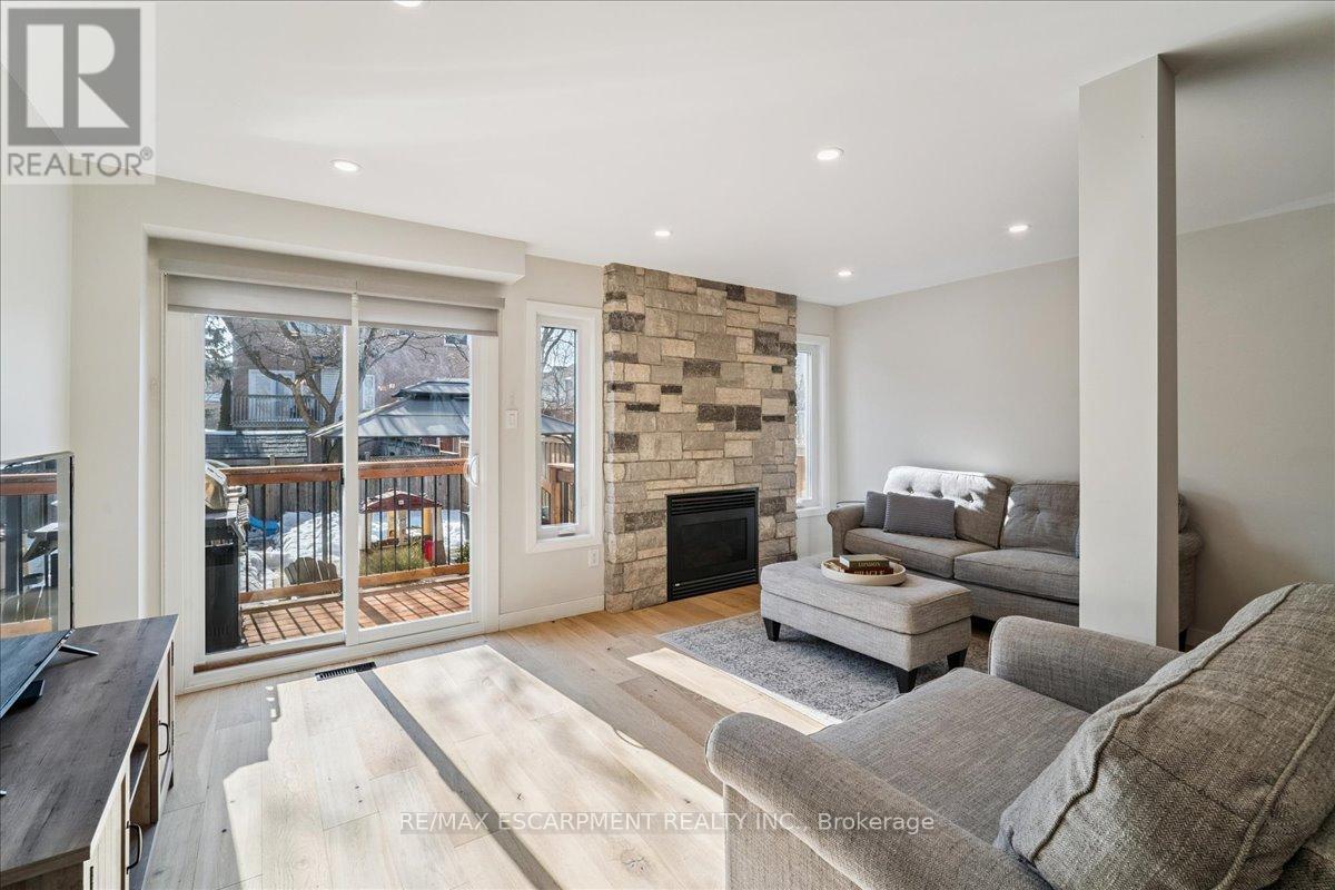 5474 Palmerston Crescent, Mississauga, Ontario  L5M 5Z8 - Photo 20 - W12843478