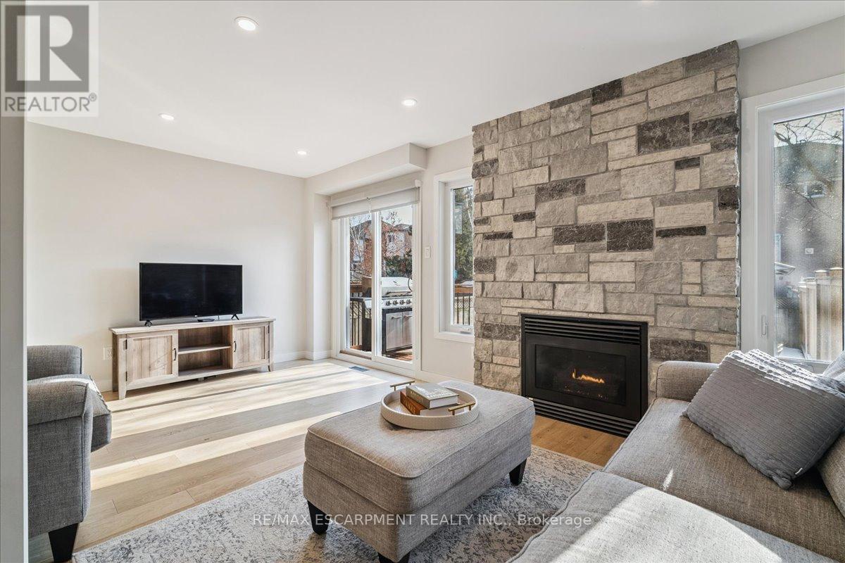 5474 Palmerston Crescent, Mississauga, Ontario  L5M 5Z8 - Photo 22 - W12843478