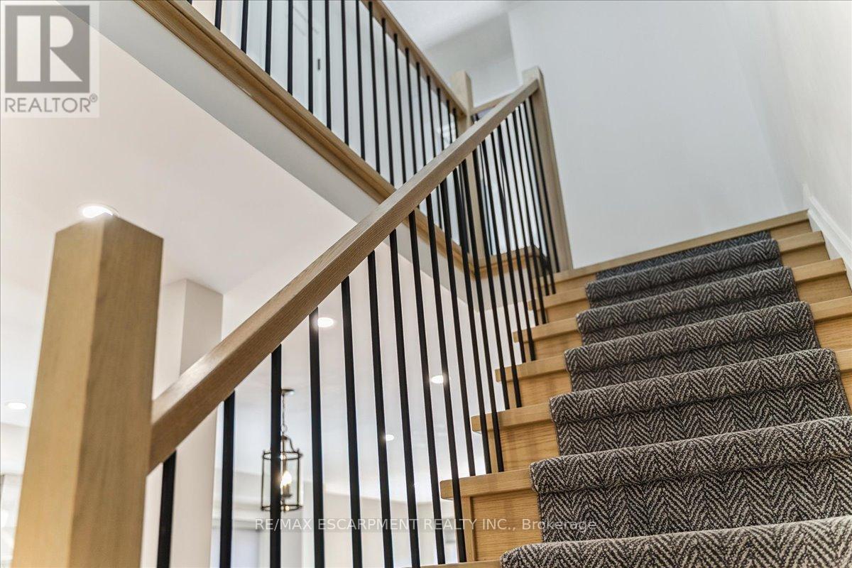 5474 Palmerston Crescent, Mississauga, Ontario  L5M 5Z8 - Photo 26 - W12843478