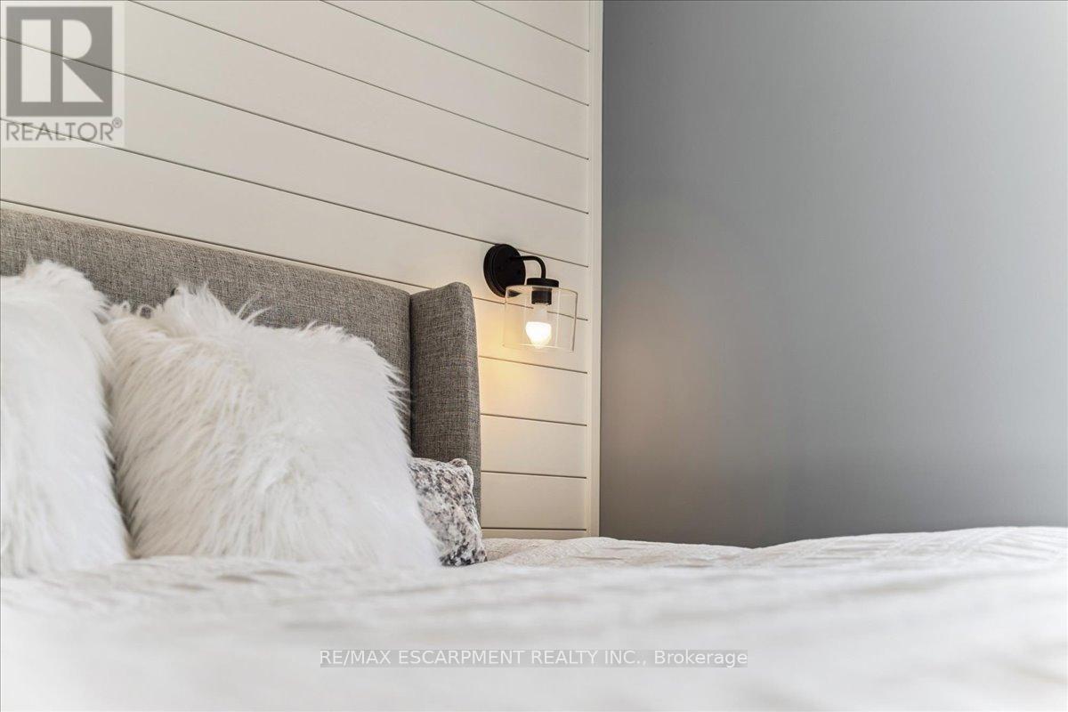 5474 Palmerston Crescent, Mississauga, Ontario  L5M 5Z8 - Photo 29 - W12843478