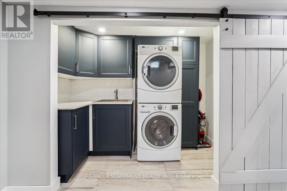 5474 Palmerston Crescent, Mississauga, Ontario  L5M 5Z8 - Photo 41 - W12843478