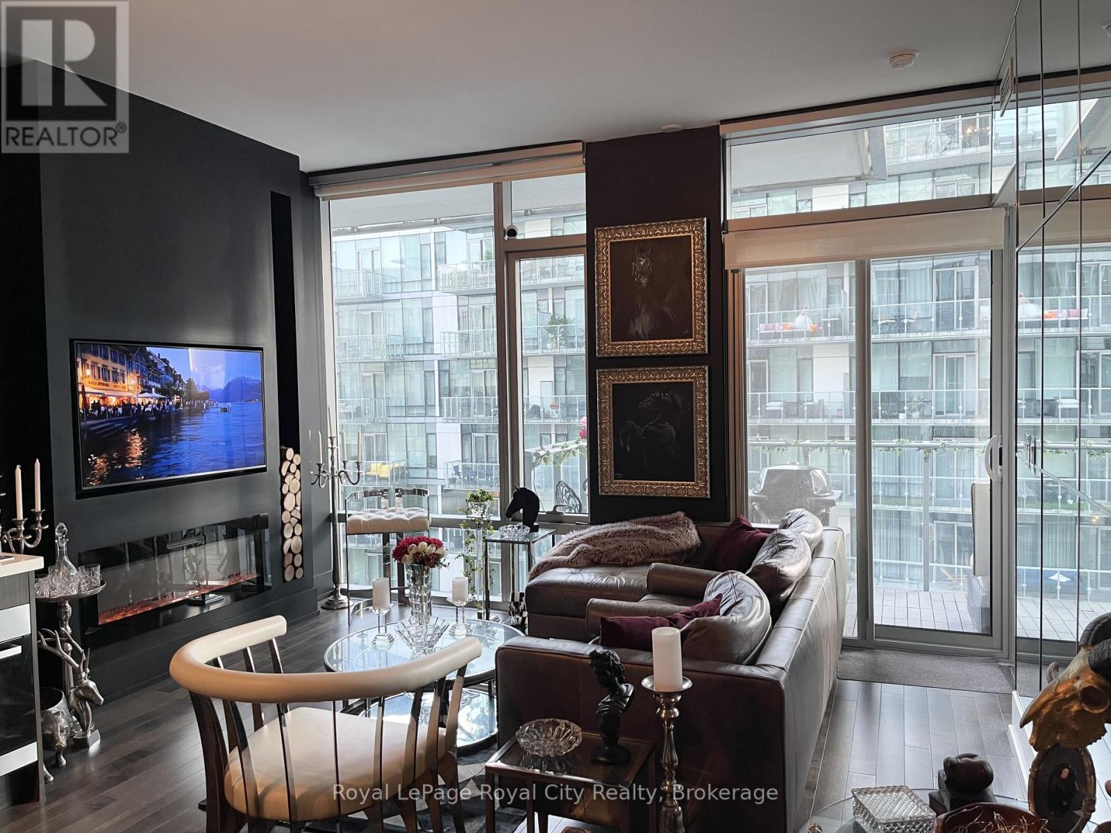 830 - 39 Queens Quay E, Toronto, Ontario  M5E 0A5 - Photo 3 - C12809246